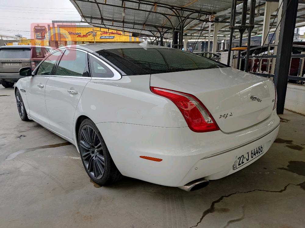 جاگوار XJ
